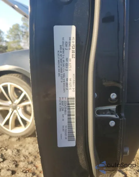 2015 Dodge Charger R/T из США, поврежденный, VIN 2C3CDXCT8FH880101